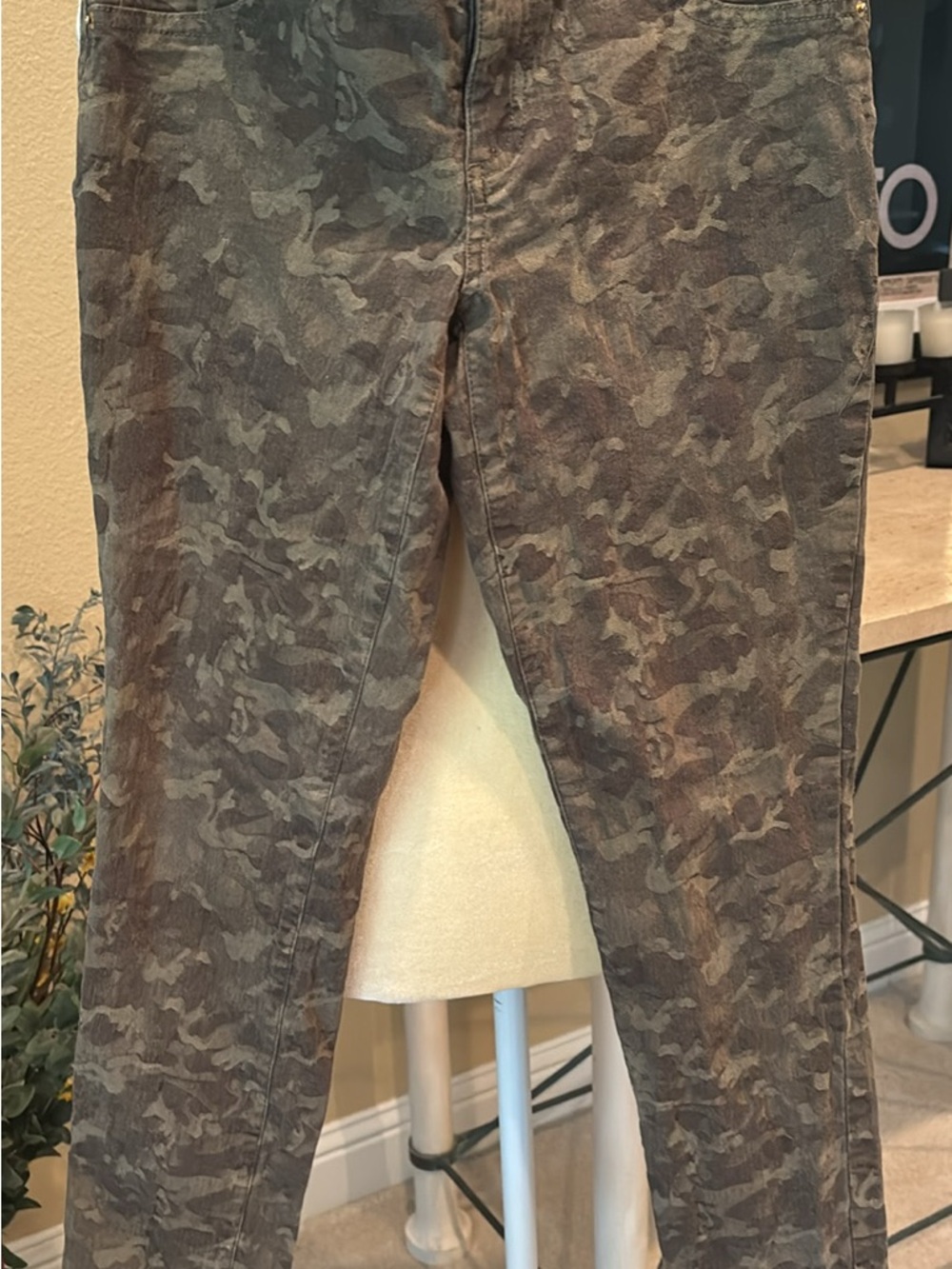 Women’s jeans